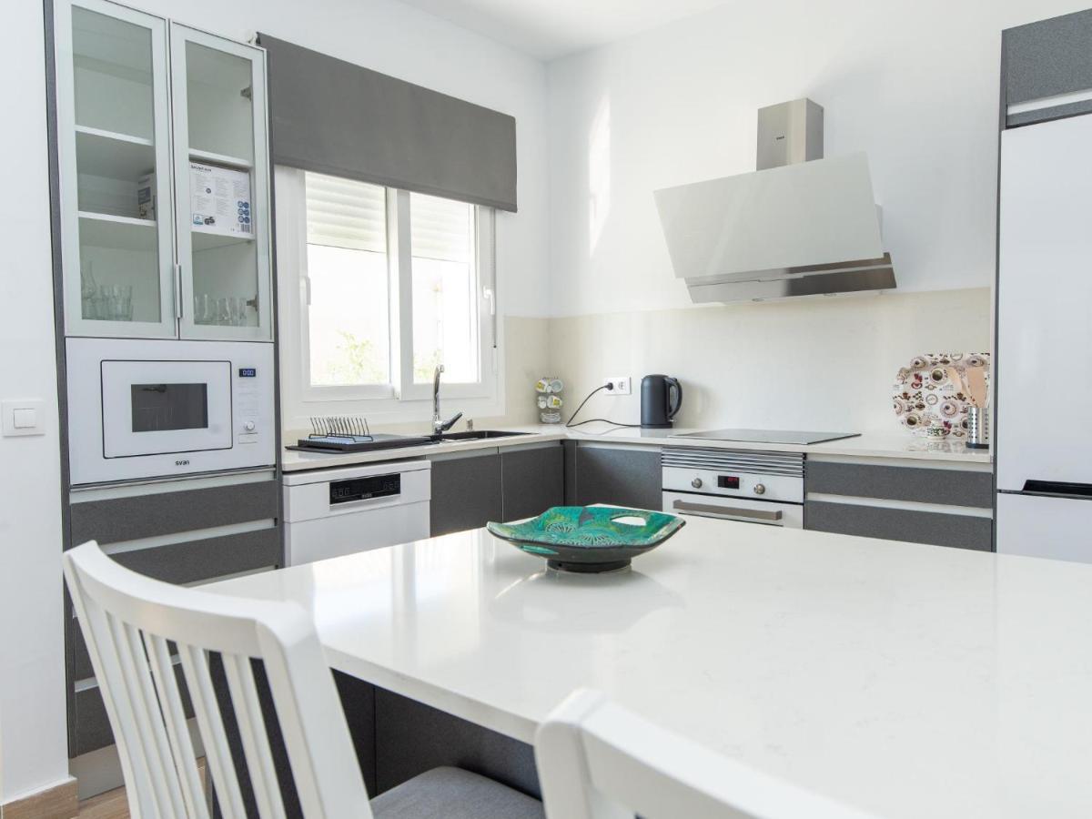 Blanca Paloma-Ana Apartment El Puerto de Santa Maria Luaran gambar
