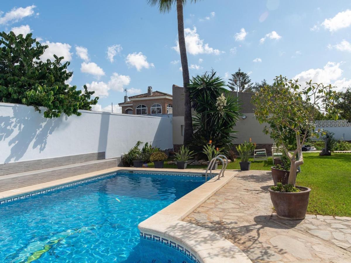 Blanca Paloma-Ana Apartment El Puerto de Santa Maria Luaran gambar